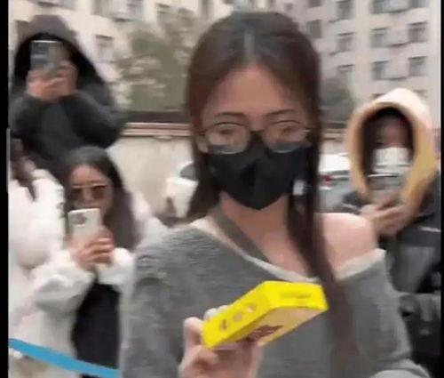 制作人吃瓜现场娱乐八卦,娱乐圈八卦大揭秘！